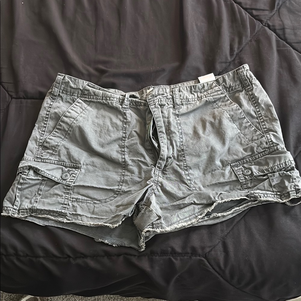 Men's Gray Cargo Shorts